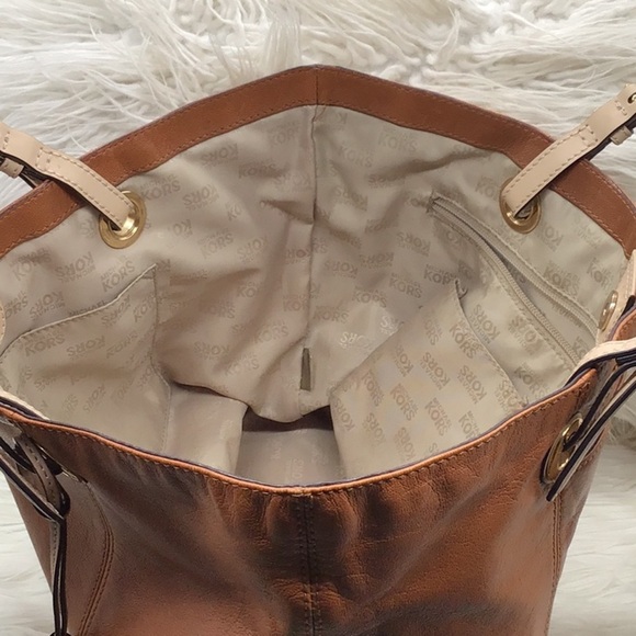 Michael Kors Brown Leather Shoulder Bag - Picture 14 of 16